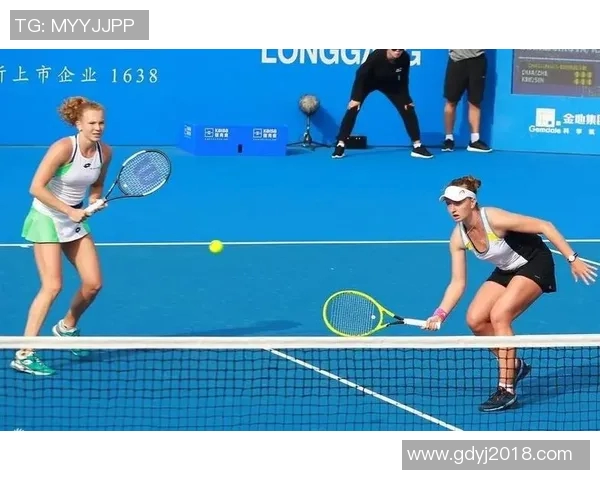 广州羽毛球队进攻战术解析与未来发展趋势探讨 广州羽毛球队进攻战术解析与未来发展趋势探讨