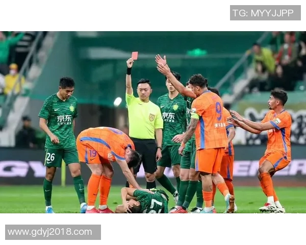 比分决定胜负精彩纷呈球队激烈对抗胜者脱颖而出