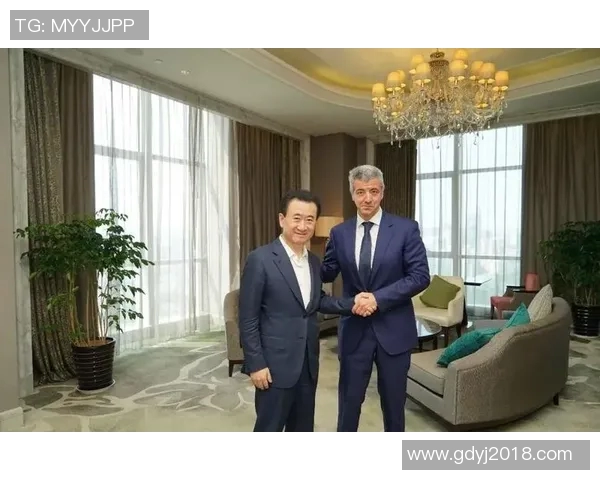 万达会飞的足球明星究竟是谁他将如何改变足球界的未来