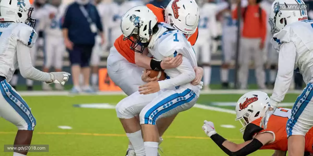 用汗水书写传奇，赛场因你而闪耀！💪🏆